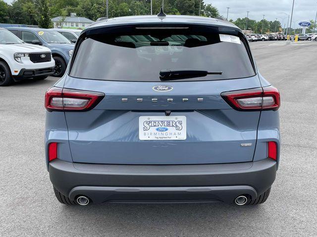 new 2025 Ford Escape car, priced at $30,738