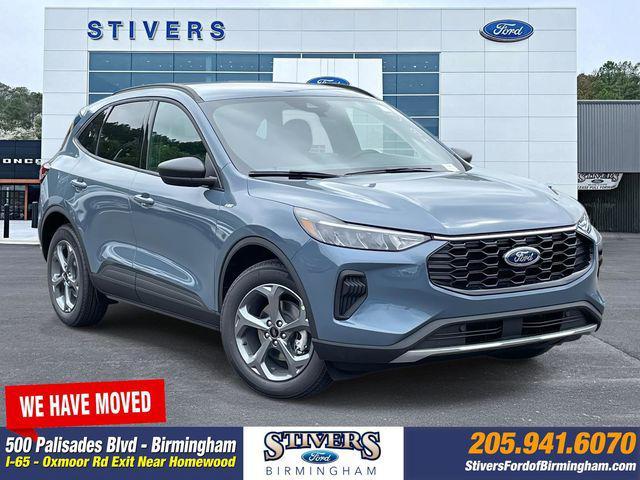 new 2025 Ford Escape car, priced at $30,738