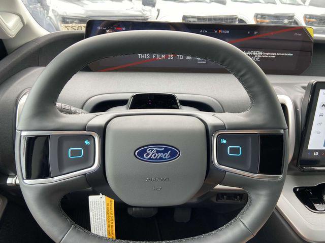 new 2025 Ford Expedition Max car, priced at $71,905