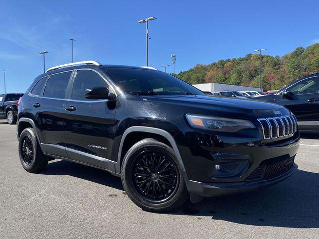 used 2020 Jeep Cherokee car, priced at $13,999