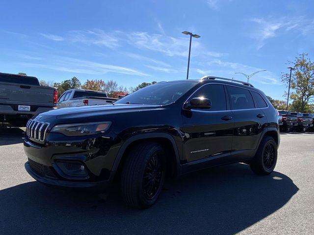 used 2020 Jeep Cherokee car, priced at $13,999