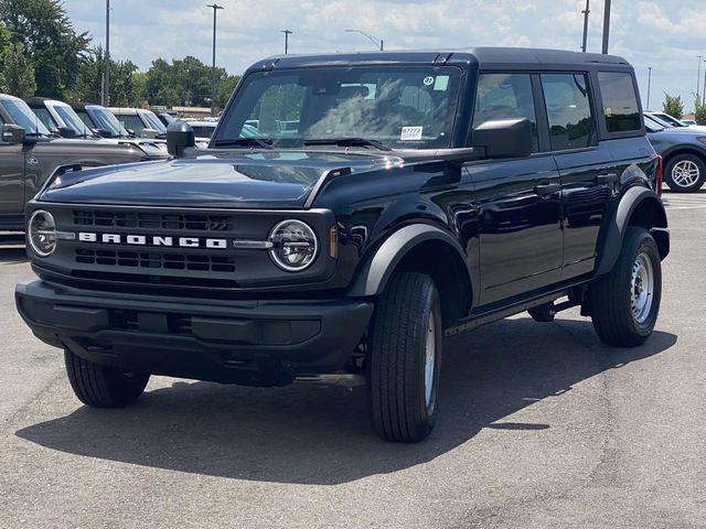 new 2025 Ford Bronco car, priced at $36,674