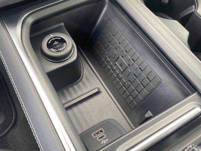 new 2025 Ford Expedition Max car, priced at $78,018