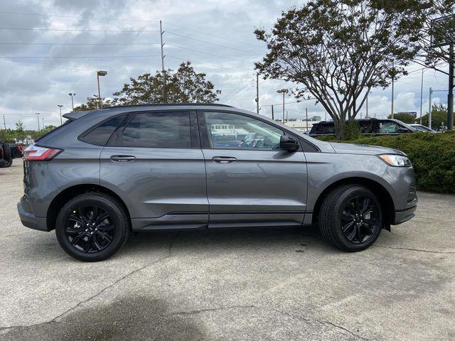 new 2024 Ford Edge car, priced at $35,747