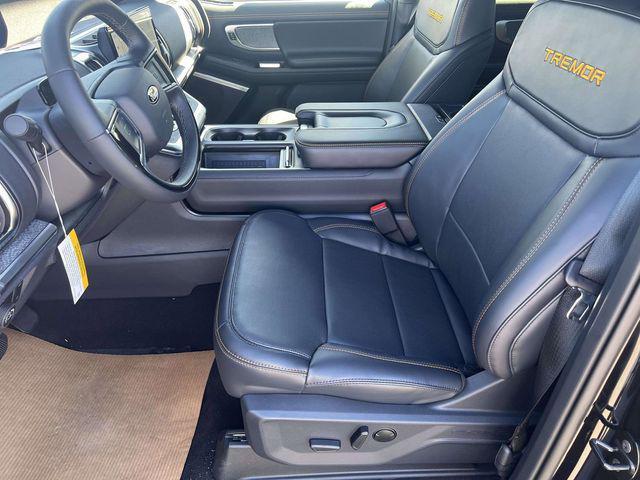 new 2025 Ford Expedition car, priced at $80,191