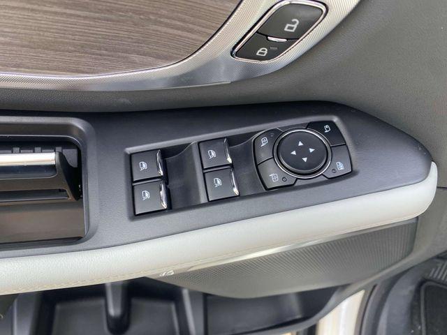 new 2025 Ford Expedition Max car, priced at $93,990