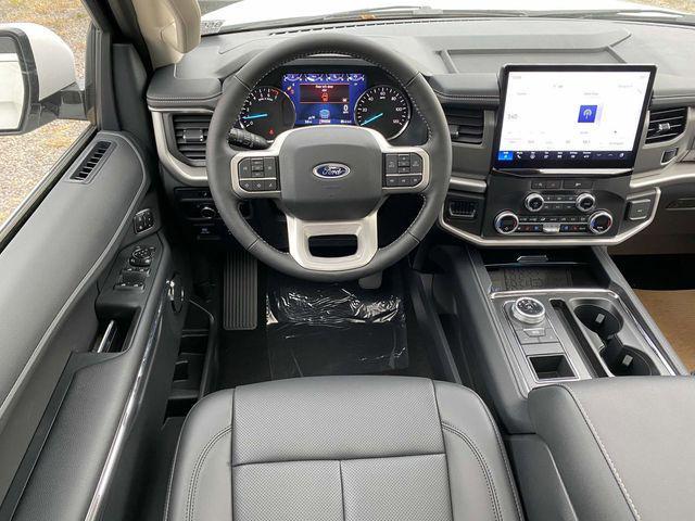 new 2024 Ford Expedition car, priced at $57,873