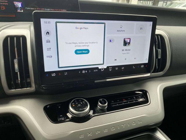 new 2025 Ford Expedition car, priced at $79,200