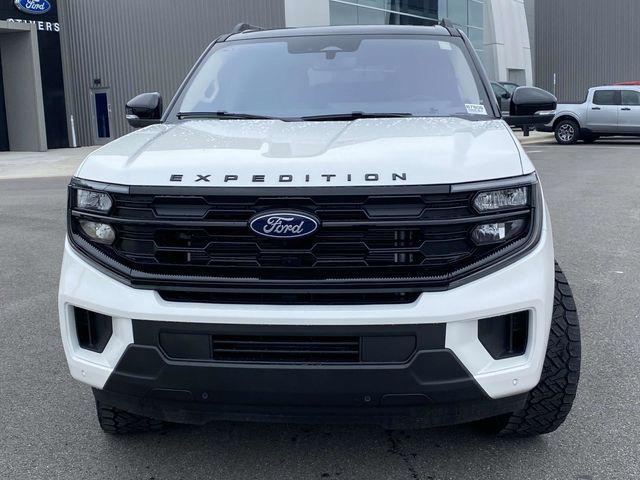 new 2025 Ford Expedition car, priced at $79,200