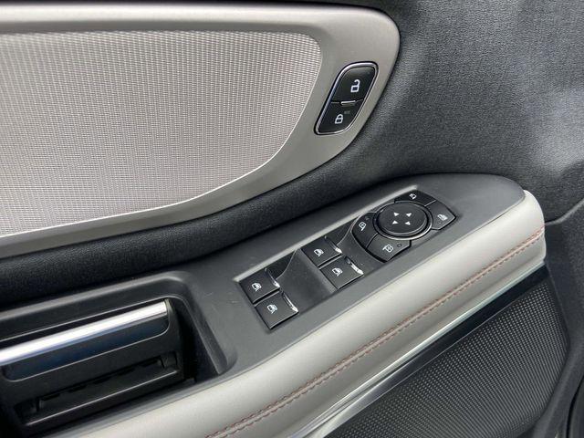 new 2025 Ford Expedition car, priced at $69,205