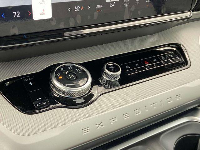 new 2025 Ford Expedition car, priced at $69,205