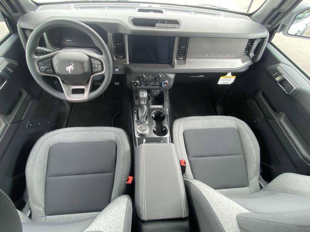 new 2025 Ford Bronco car, priced at $36,174