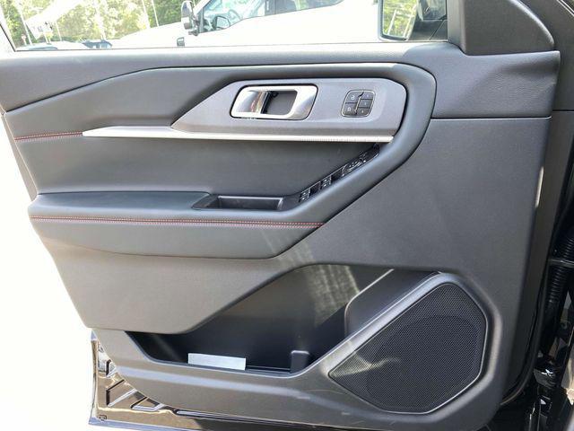 new 2025 Ford Explorer car, priced at $48,545