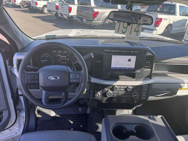 new 2024 Ford F-250 car, priced at $46,639