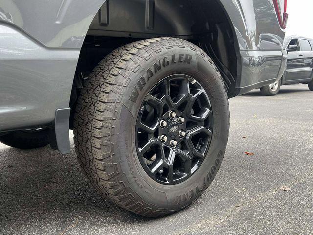 used 2025 Ford F-150 car, priced at $43,999