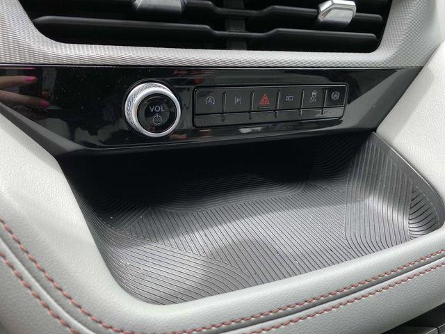 used 2025 Ford Explorer car, priced at $36,999