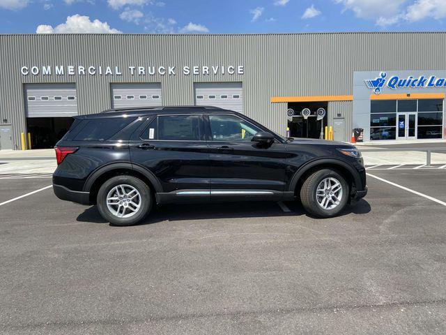 new 2025 Ford Explorer car, priced at $39,301