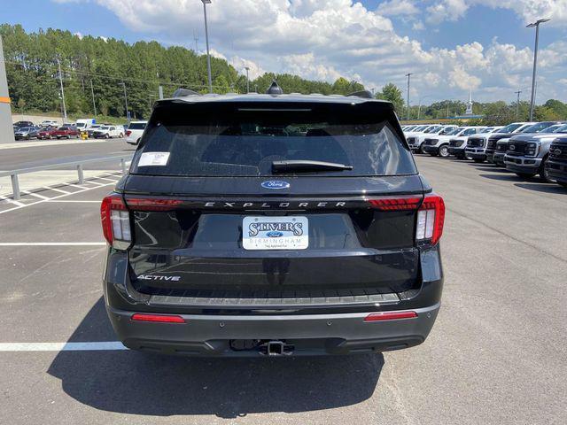 new 2025 Ford Explorer car, priced at $39,301