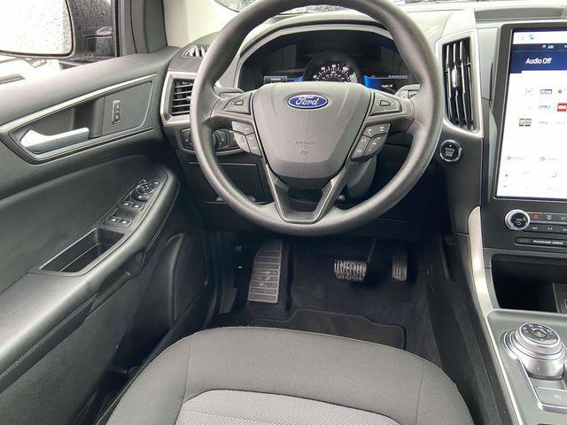 new 2024 Ford Edge car, priced at $33,530
