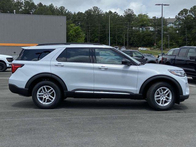 new 2025 Ford Explorer car, priced at $40,436