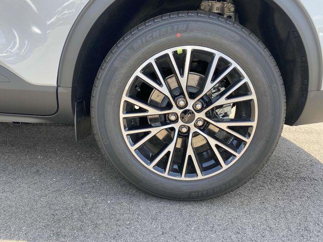 new 2025 Ford Escape PHEV car, priced at $29,895