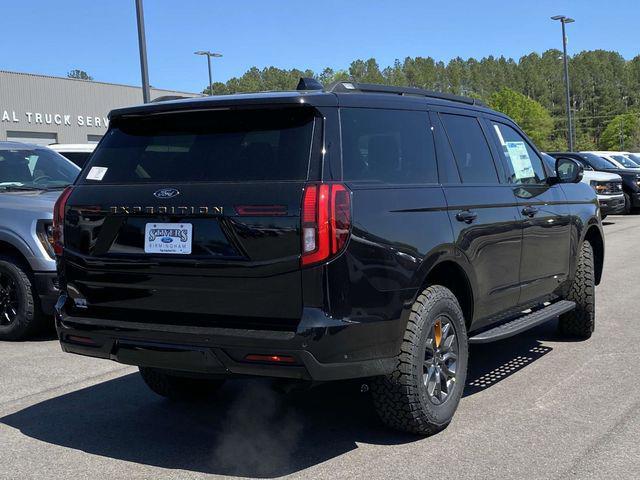 new 2025 Ford Expedition car, priced at $83,025