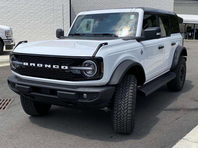 new 2025 Ford Bronco car, priced at $59,378
