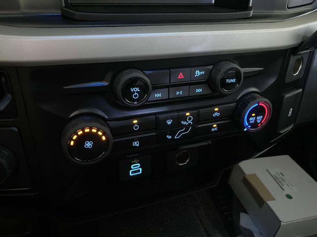 new 2025 Ford F-250 car, priced at $52,060