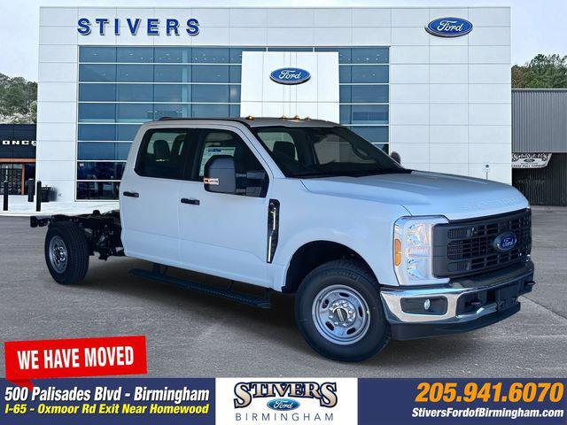 new 2025 Ford F-250 car, priced at $52,060