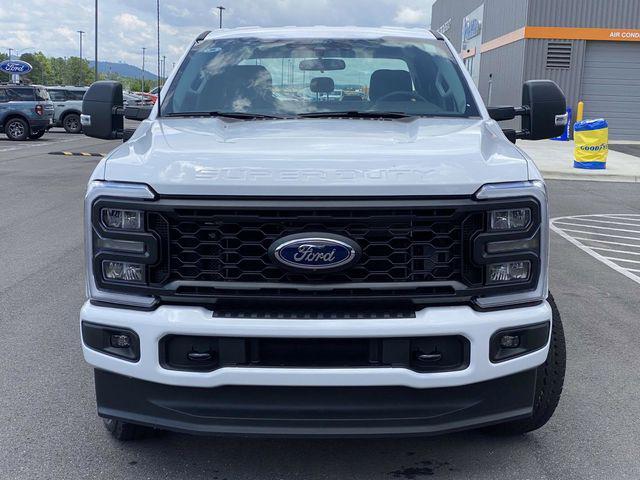 new 2025 Ford F-250 car, priced at $52,060