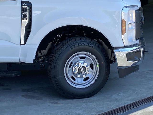 new 2025 Ford F-250 car, priced at $52,060
