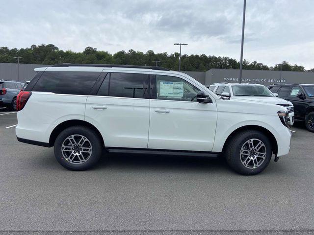 new 2025 Ford Expedition car, priced at $69,205