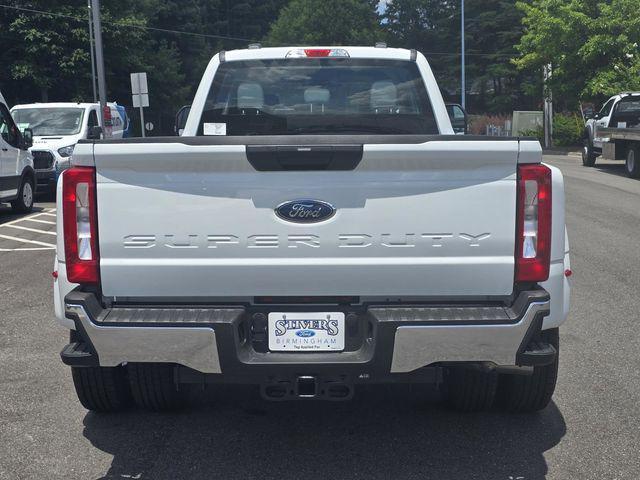 new 2025 Ford F-350 car, priced at $69,065