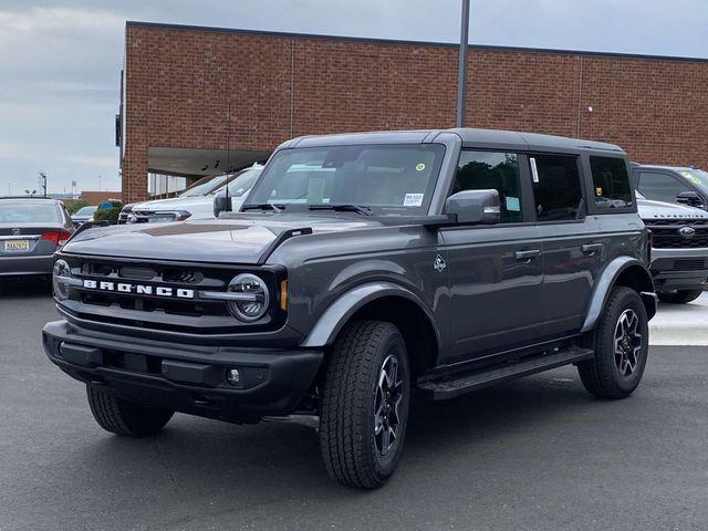 new 2024 Ford Bronco car, priced at $49,843