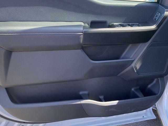 new 2025 Ford F-150 car, priced at $49,554