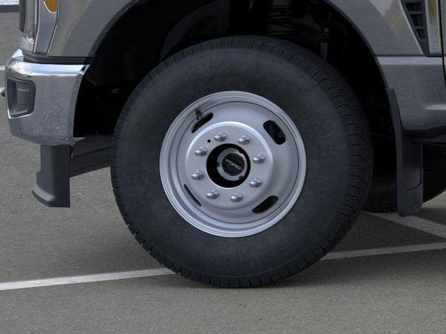 new 2025 Ford F-350 car, priced at $69,065