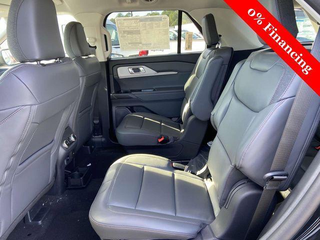 new 2025 Ford Explorer car, priced at $39,471