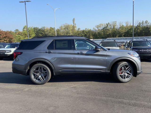 new 2025 Ford Explorer car, priced at $48,566