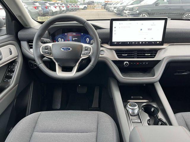 new 2025 Ford Explorer car, priced at $36,604