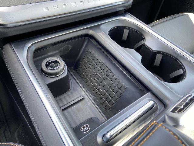 new 2025 Ford Expedition car, priced at $83,025