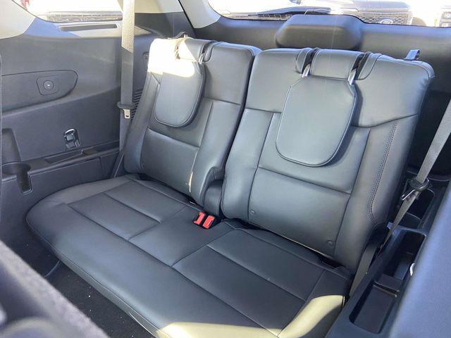 new 2025 Ford Explorer car, priced at $41,620