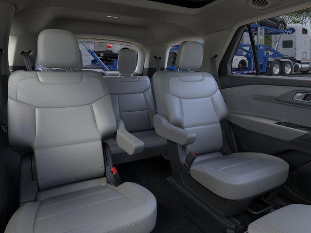 new 2025 Ford Explorer car, priced at $47,316