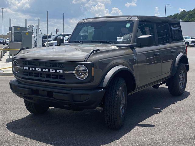 new 2025 Ford Bronco car, priced at $40,323