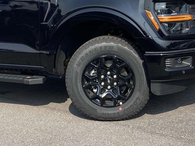 new 2025 Ford F-150 car, priced at $65,885