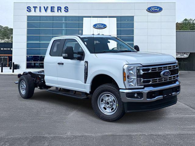 new 2025 Ford F-350 car, priced at $59,445