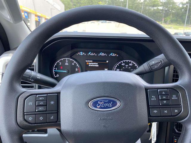 new 2025 Ford F-350 car, priced at $55,038