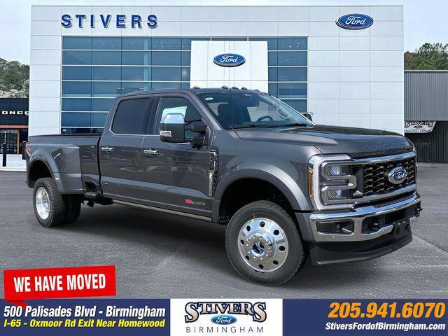 new 2025 Ford F-450 car, priced at $95,025