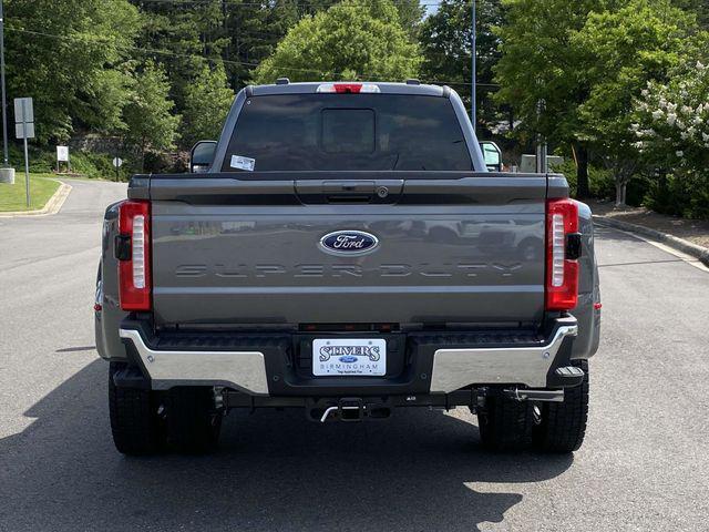 new 2025 Ford F-450 car, priced at $95,025