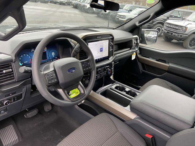 new 2025 Ford F-150 car, priced at $52,072
