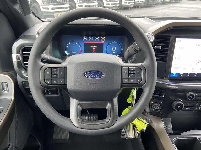 new 2025 Ford F-150 car, priced at $52,072